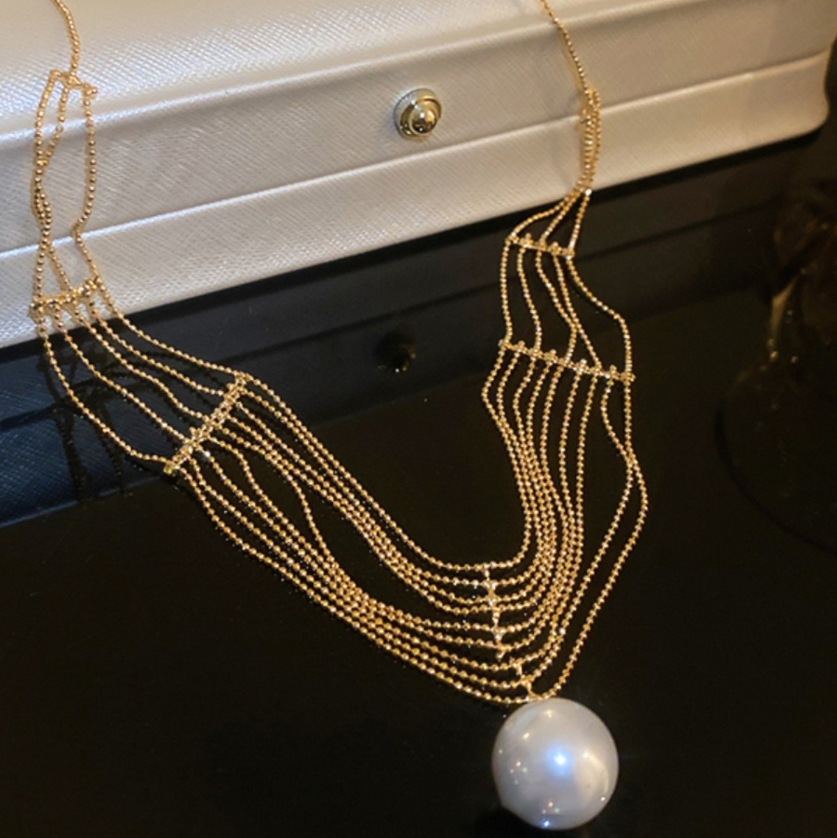 金色蕾絲珍珠項錬