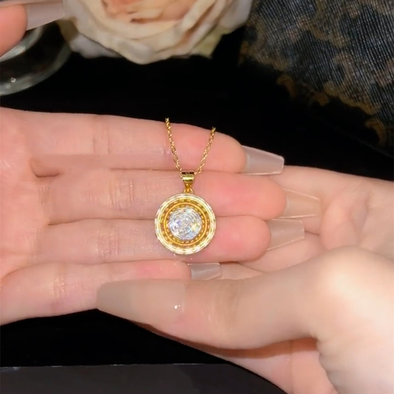 金色鑲鑽旋轉羅盤項錬