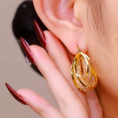 洋氣金絲網狀鋯石耳環