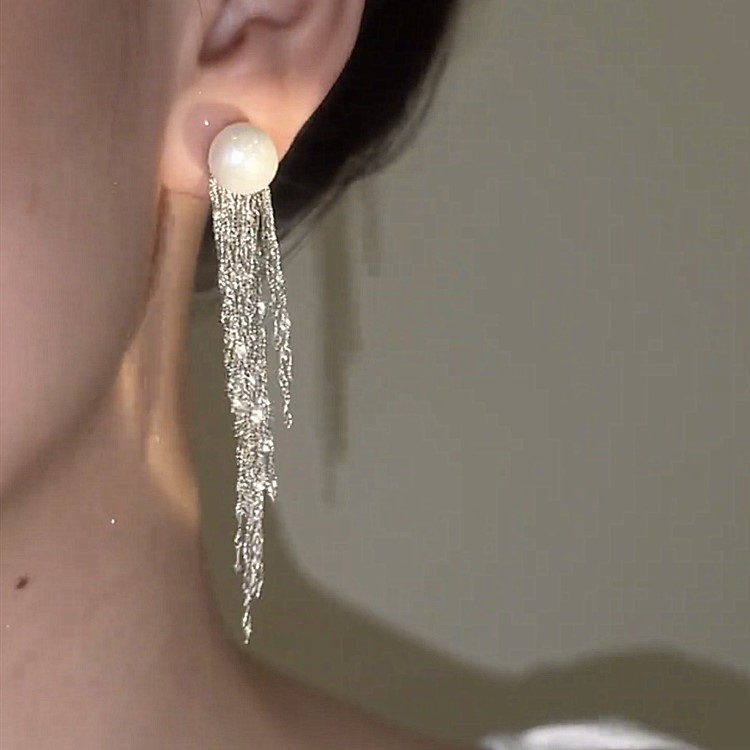 長款珍珠流蘇耳環