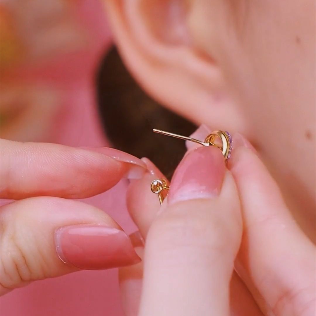 紫色纏繞鋯石耳環