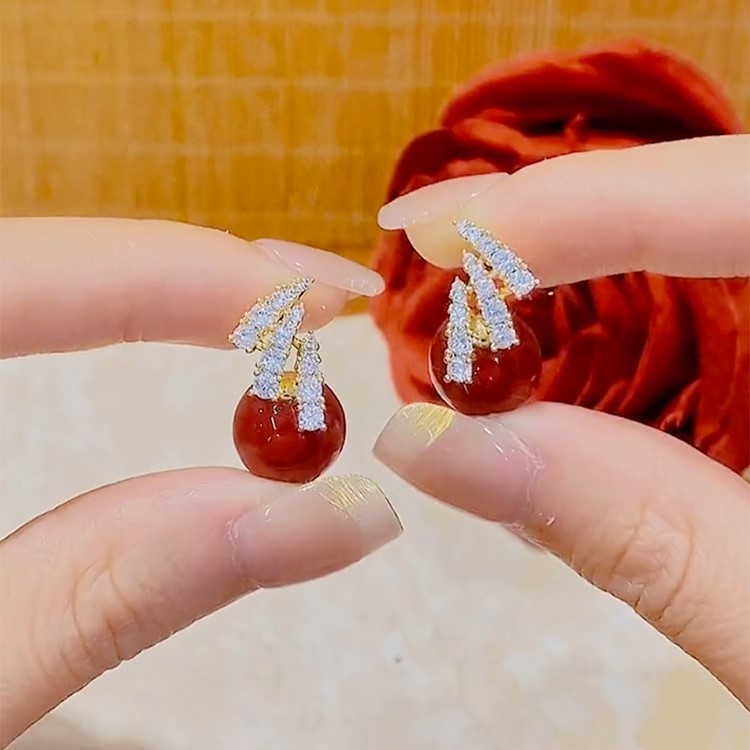 氣質簡約紅色珍珠耳環
