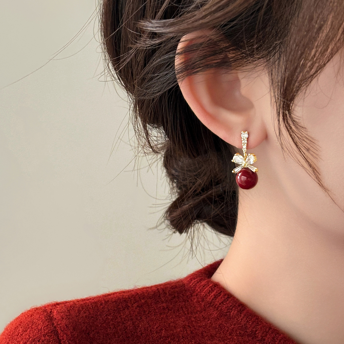 酒紅色蝴蝶結浪漫耳環 