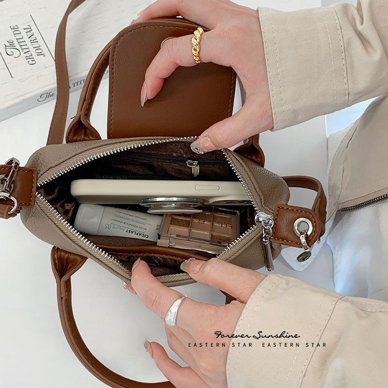 時尚百搭外出旅遊 斜跨手提輕便小包包