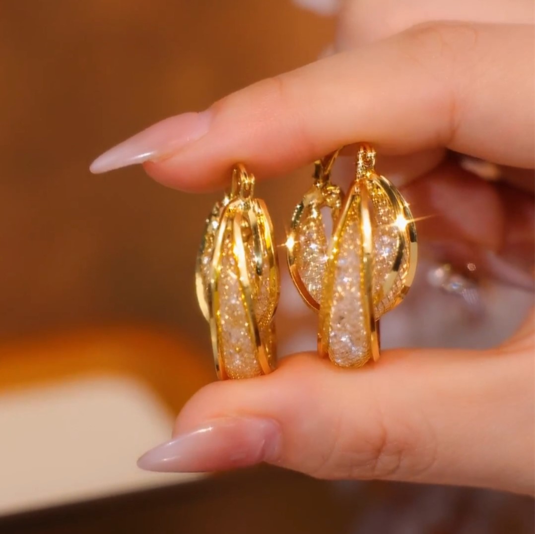 纏繞金絲網狀金色耳環  