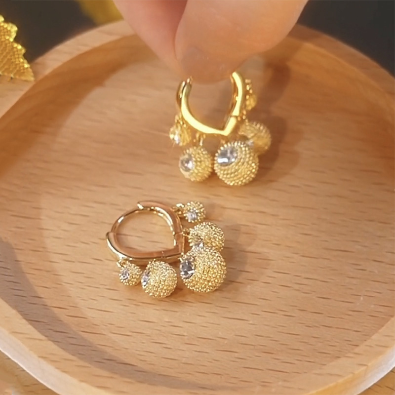 五福臨門榴槤愛心耳扣