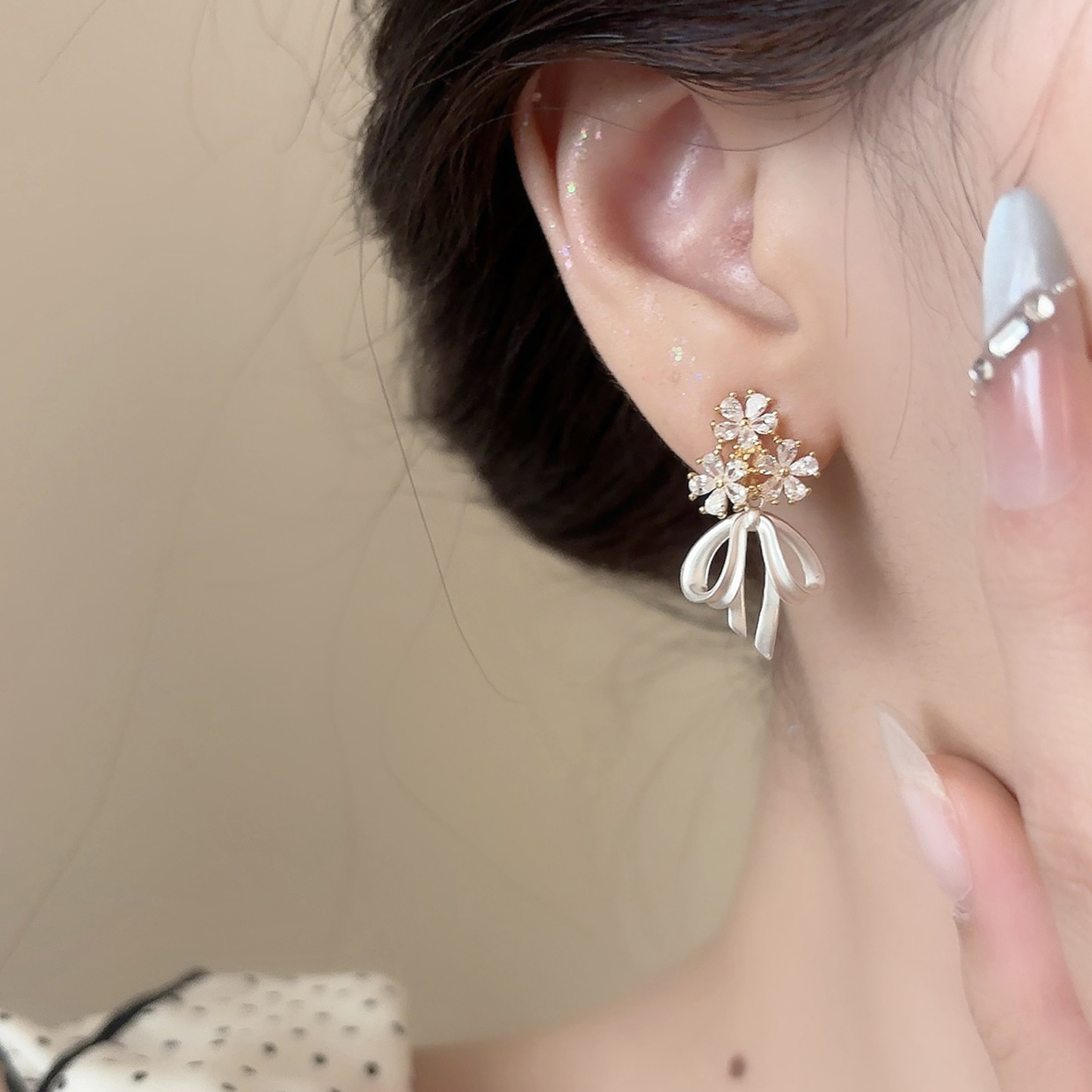 「花亦織夢」精緻蝴蝶結蚊香盤耳夾耳環