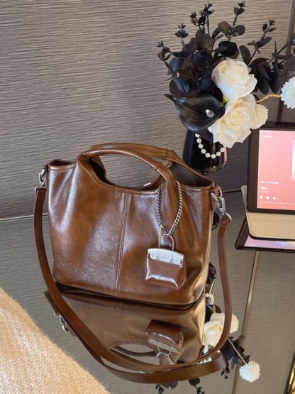 新款復古時尚斜肩包手提包