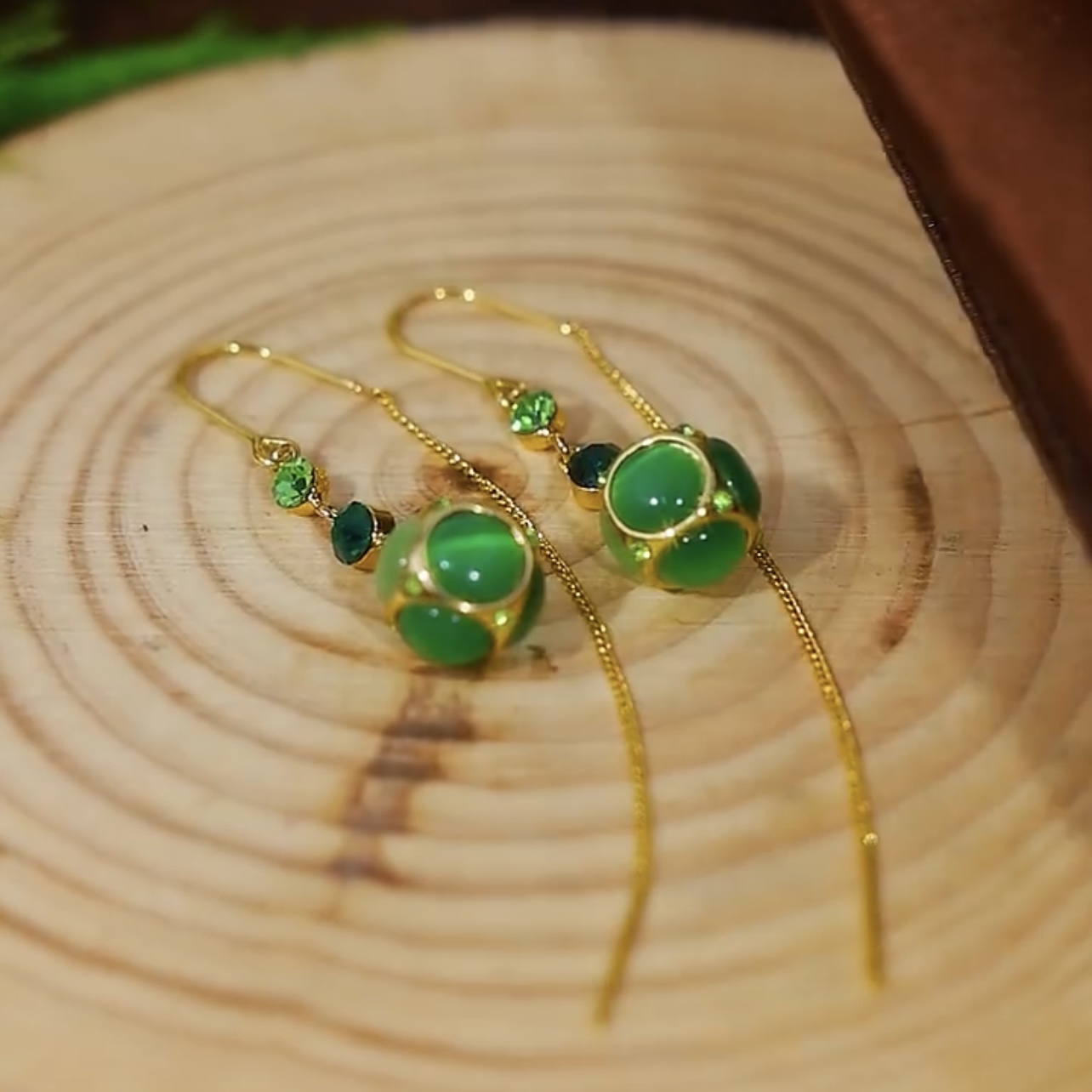新款綠色貓眼石氣質耳環
