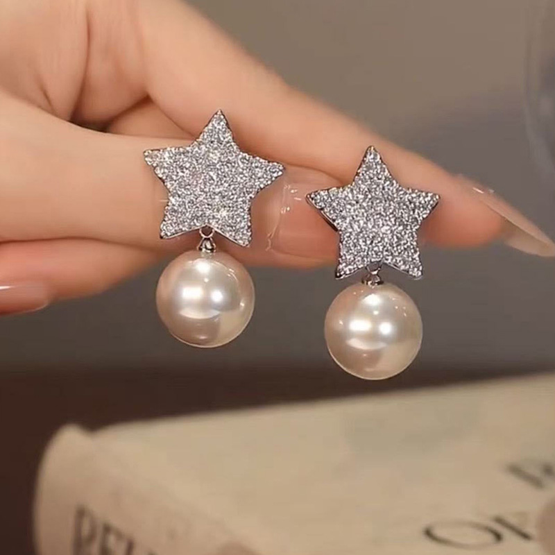 滿鑽五角星優雅時尚耳環