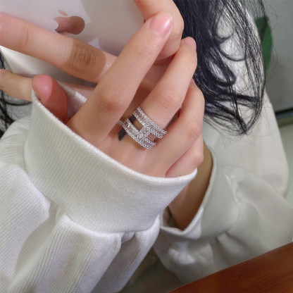 爆閃H字母排鑽銀色開口戒指