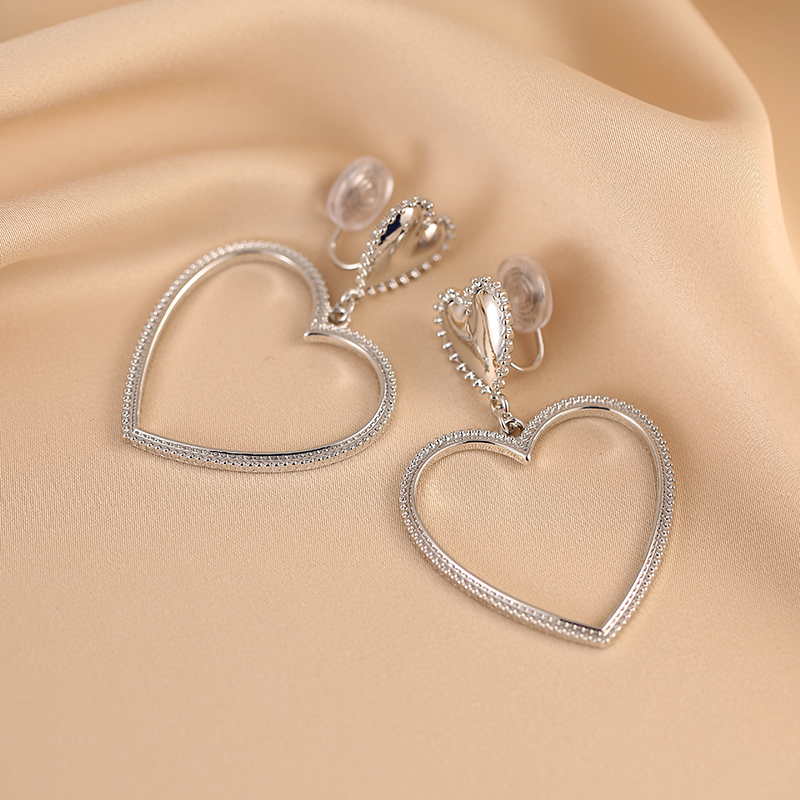 港味誇張大愛心耳環