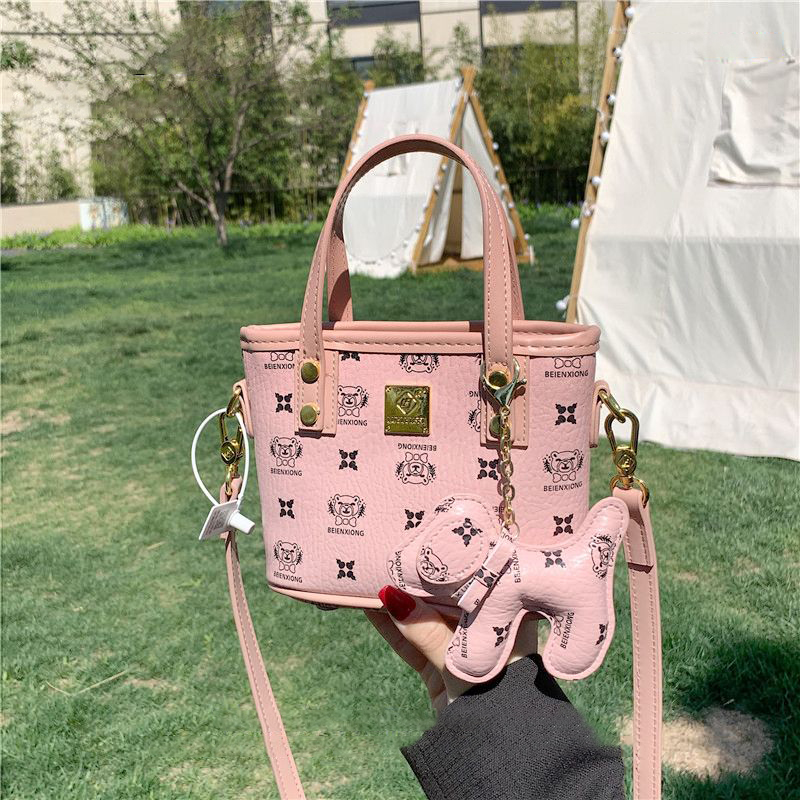 復古印花單件斜跨手提水桶包