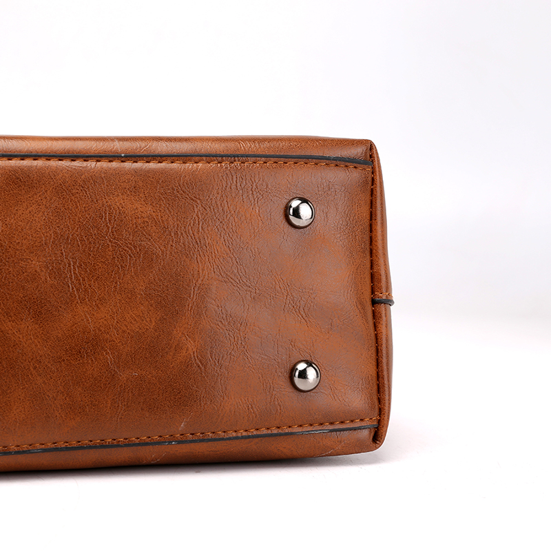  復古斜肩大容量手提包