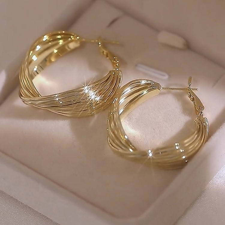 設計感 扭曲金屬耳環