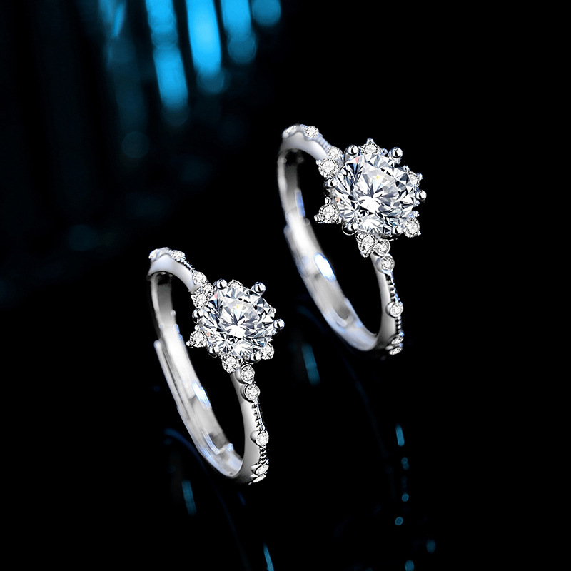 耀眼莫桑石 | 給她銘記一生的承諾 鑲嵌D色1克拉莫桑石