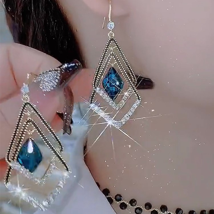 高級感水晶幾何耳環