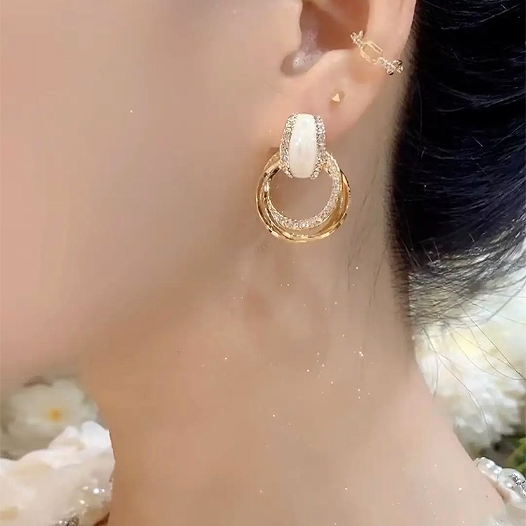 環環相扣 純銀針耳環