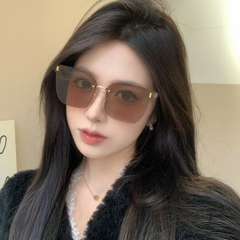 韓版GM女士墨鏡 高級感顯瘦 夏季熱賣