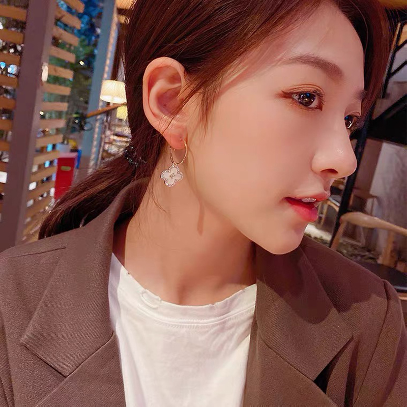 高級水鑽幸運草耳環     