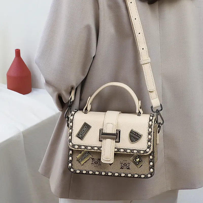 【沫緹甄選】復古字母印花大容量女士托特包