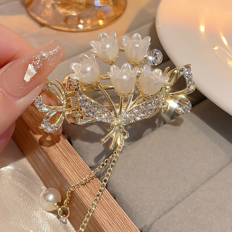 鬱金香珍珠流蘇髮夾