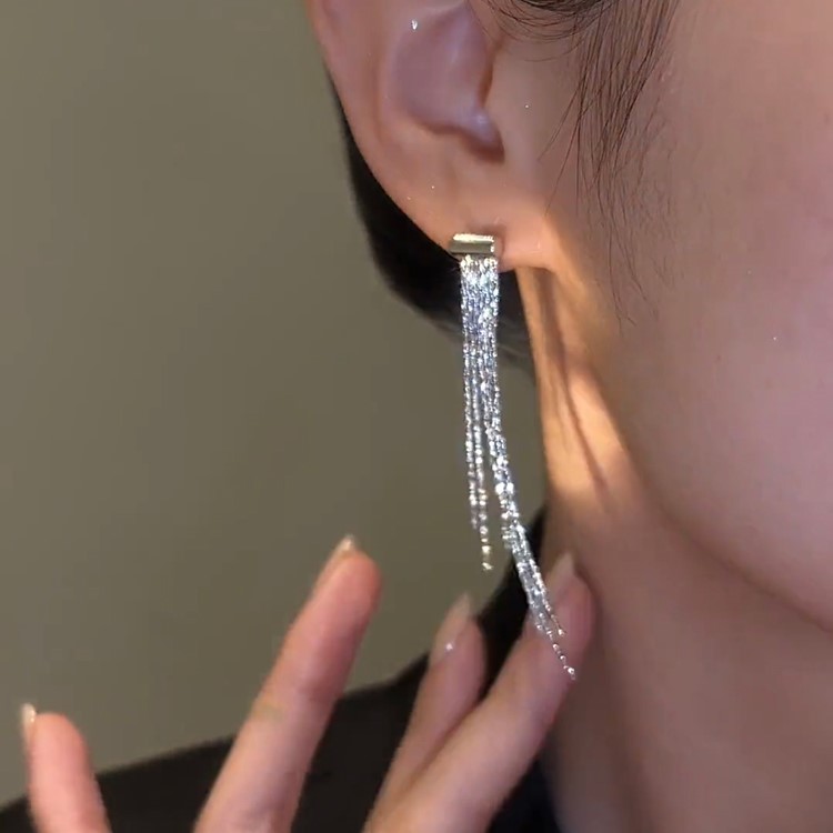 新款長流蘇顯瘦耳環