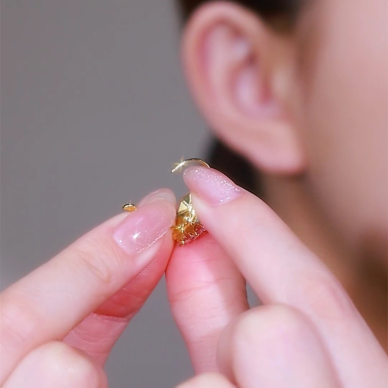 滿鑽愛心鑽石耳環