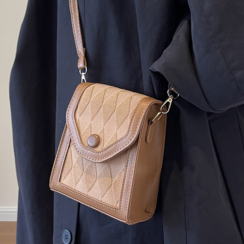 【沫緹甄選】通勤高級質感斜挎包包2023新款洋氣百搭單肩包