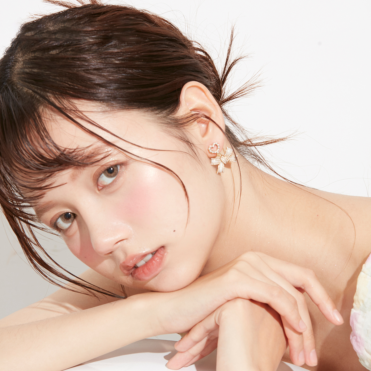 甜美小香風蝴蝶結珍珠耳環