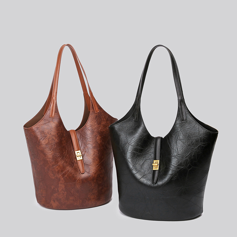 【沫緹甄選】秋冬新款大容量PU皮手抓紋水桶包高級感腋下通勤包時尚復古包