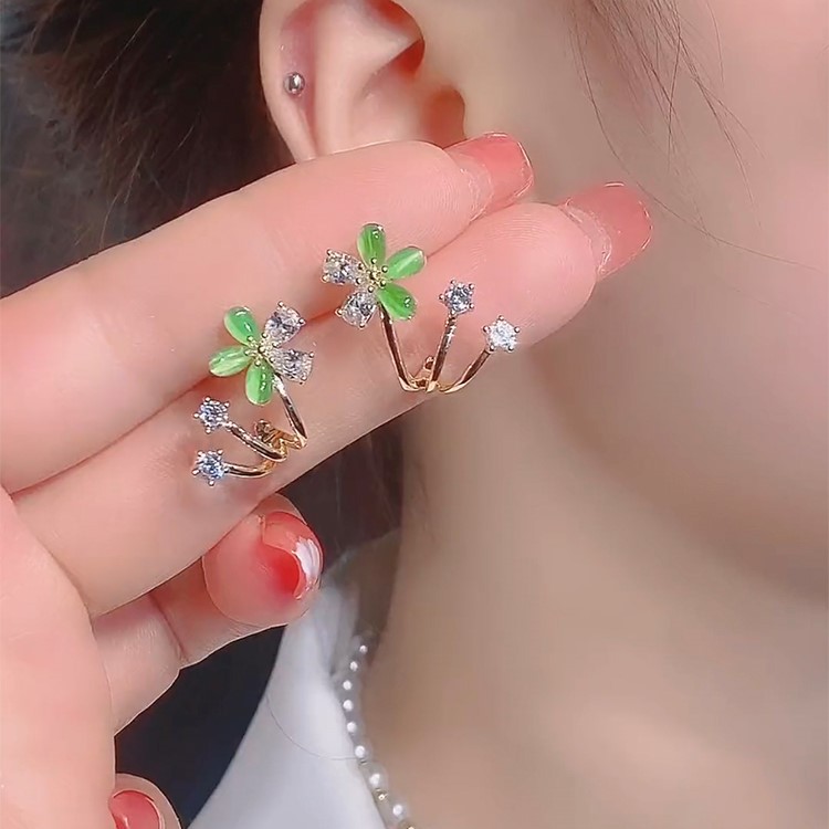 精致貓眼石花朵鋯石耳環