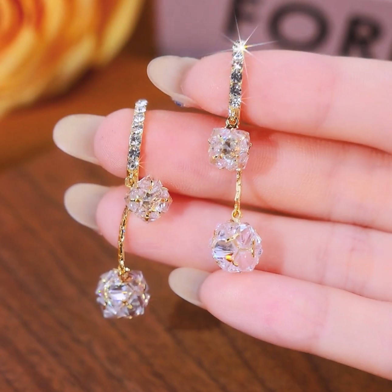 輕奢高級感鋯石流蘇耳環