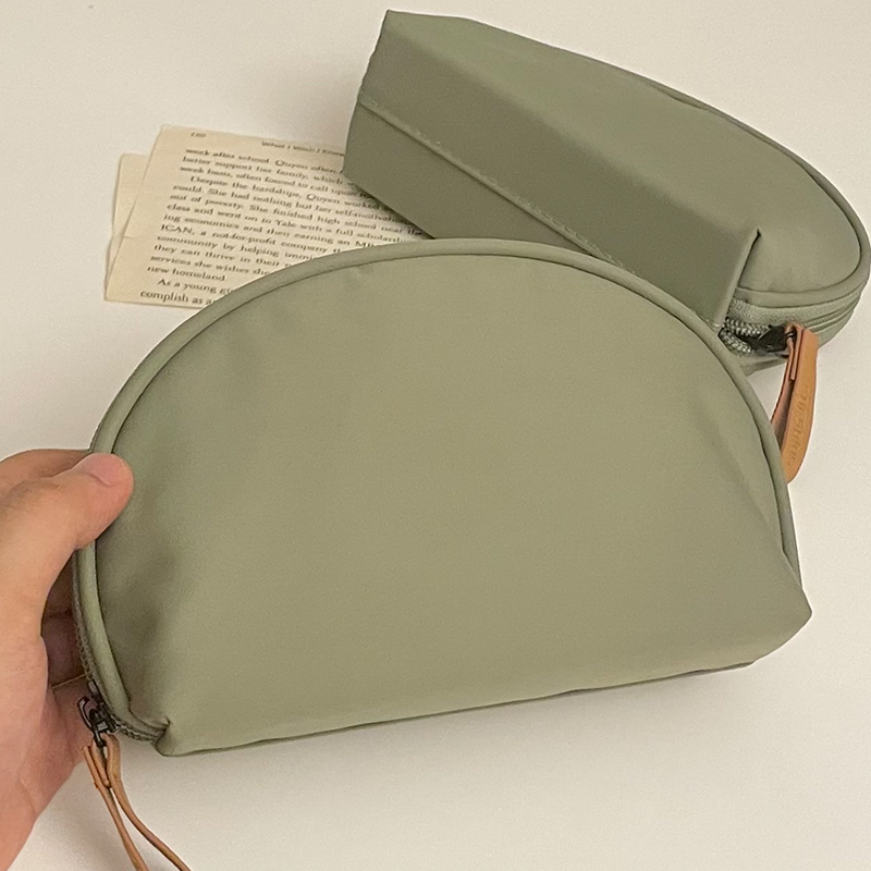 ins簡約化妝包便攜收納包