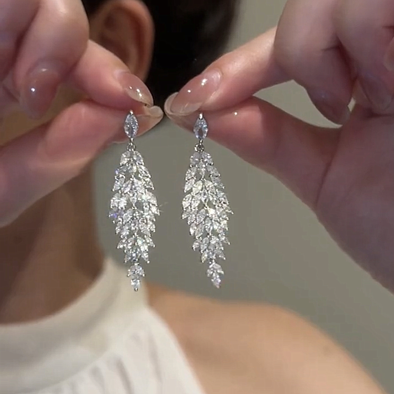 閃鑽長款S925銀流蘇耳環