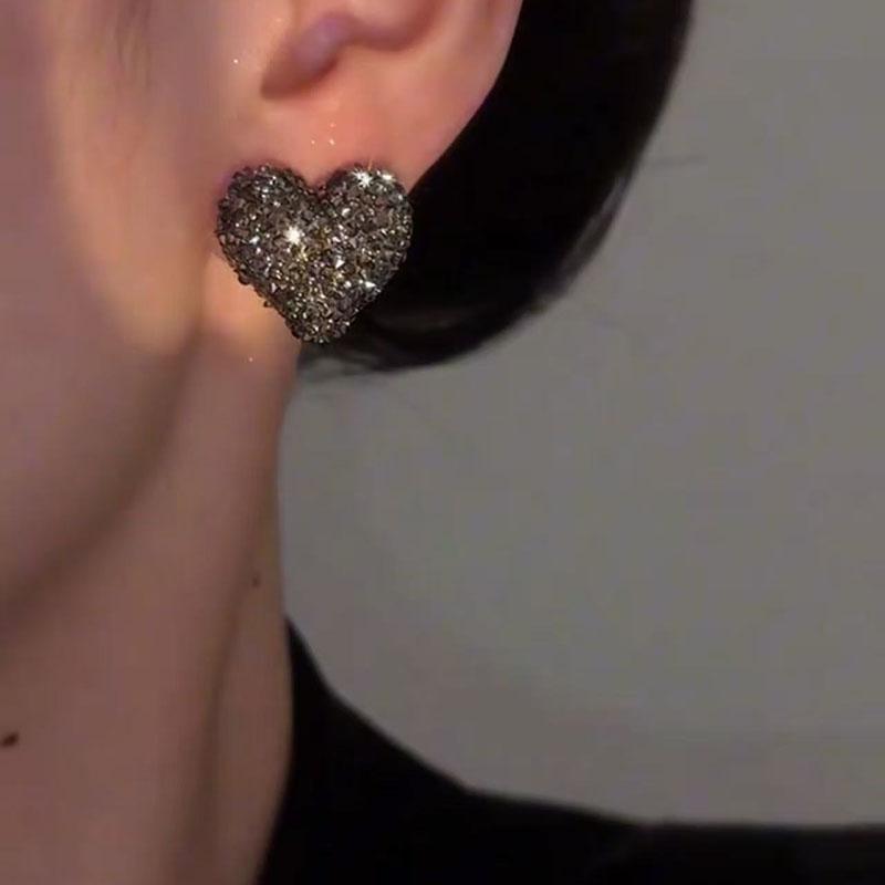 輕奢灰滿鑽愛心s925銀耳環   