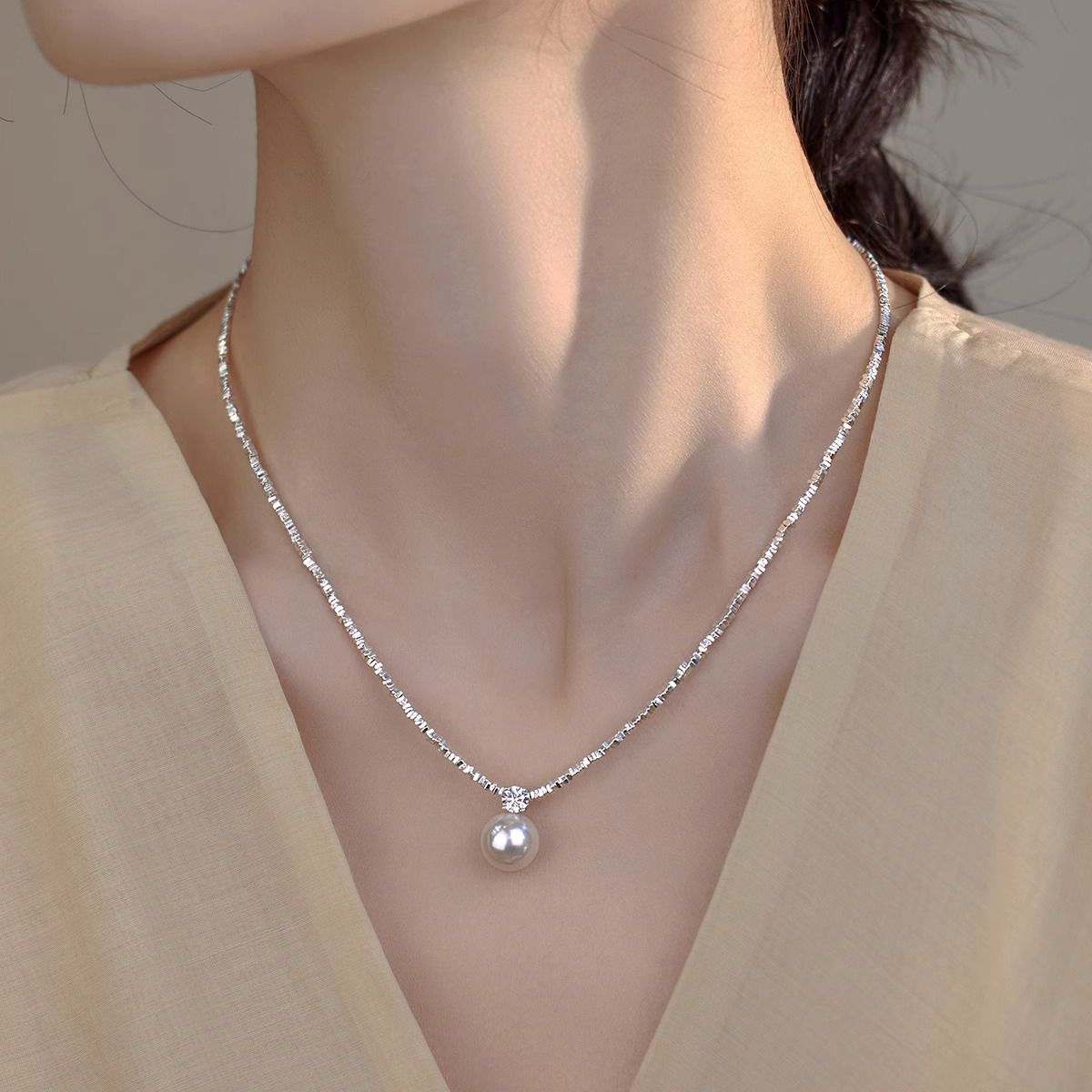 碎銀幾兩珍珠吊墜項錬