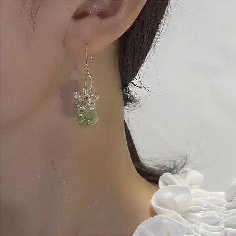 輕奢鋯石五瓣花綠色貓眼石耳環