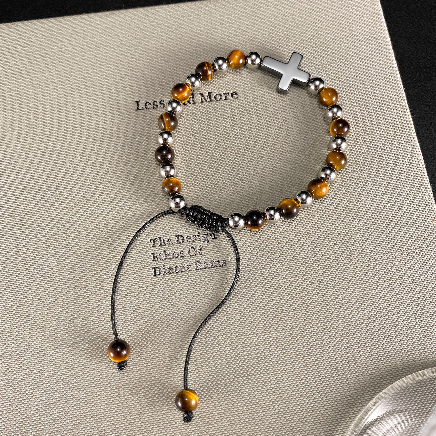 時尚十字架黑膽石拼接虎眼石手錬