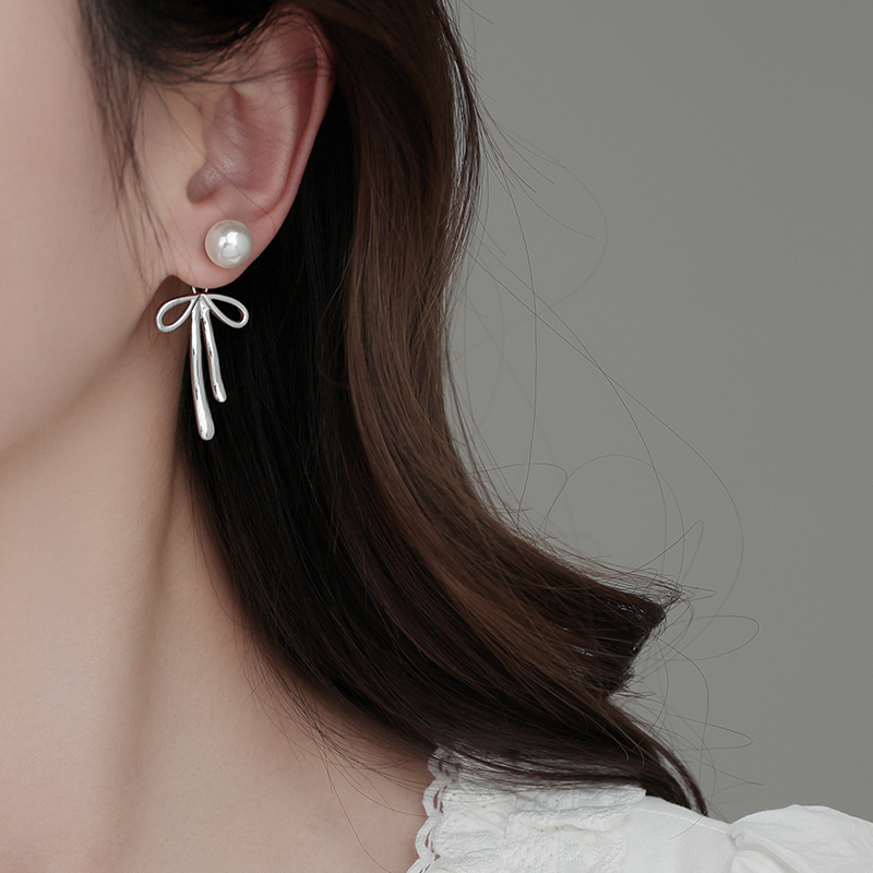 「銀鈴」灰珍珠少女心蝴蝶結耳環
