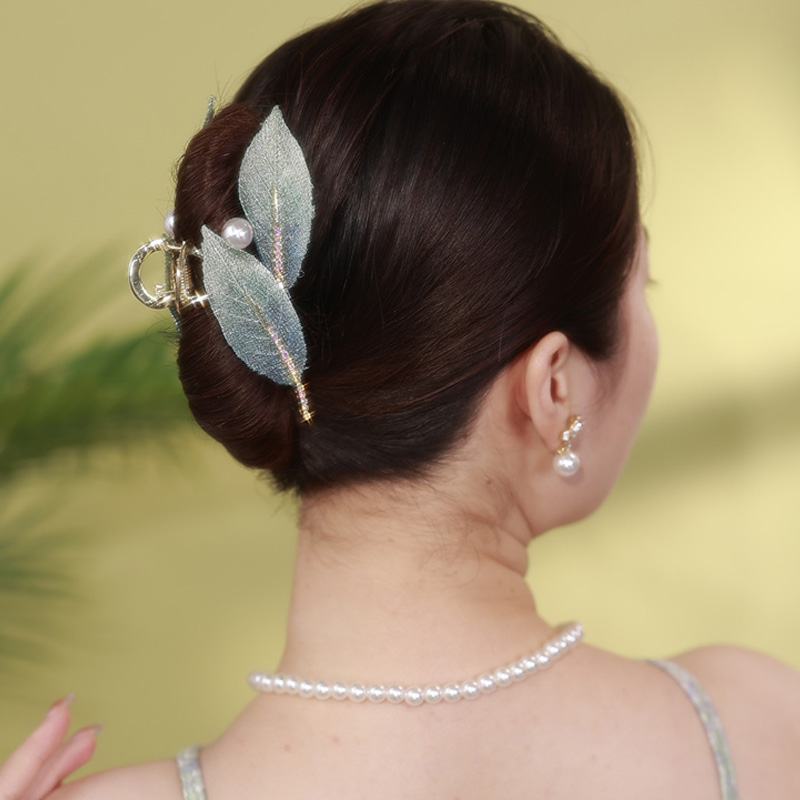 漸變藍色流蘇樹葉髮夾