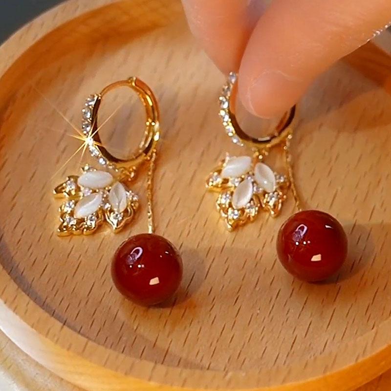 安克拉紅色楓葉珍珠耳環