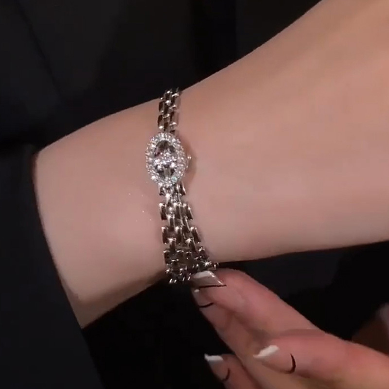 新款潮甜酷氣質豬鼻子純銀手錬