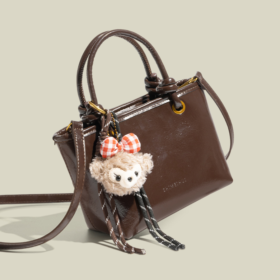 新款时尚百搭斜肩包水桶包