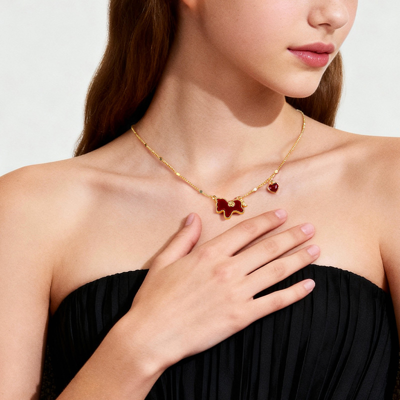 馬上有錢吊飾紅色愛心鎖骨錬