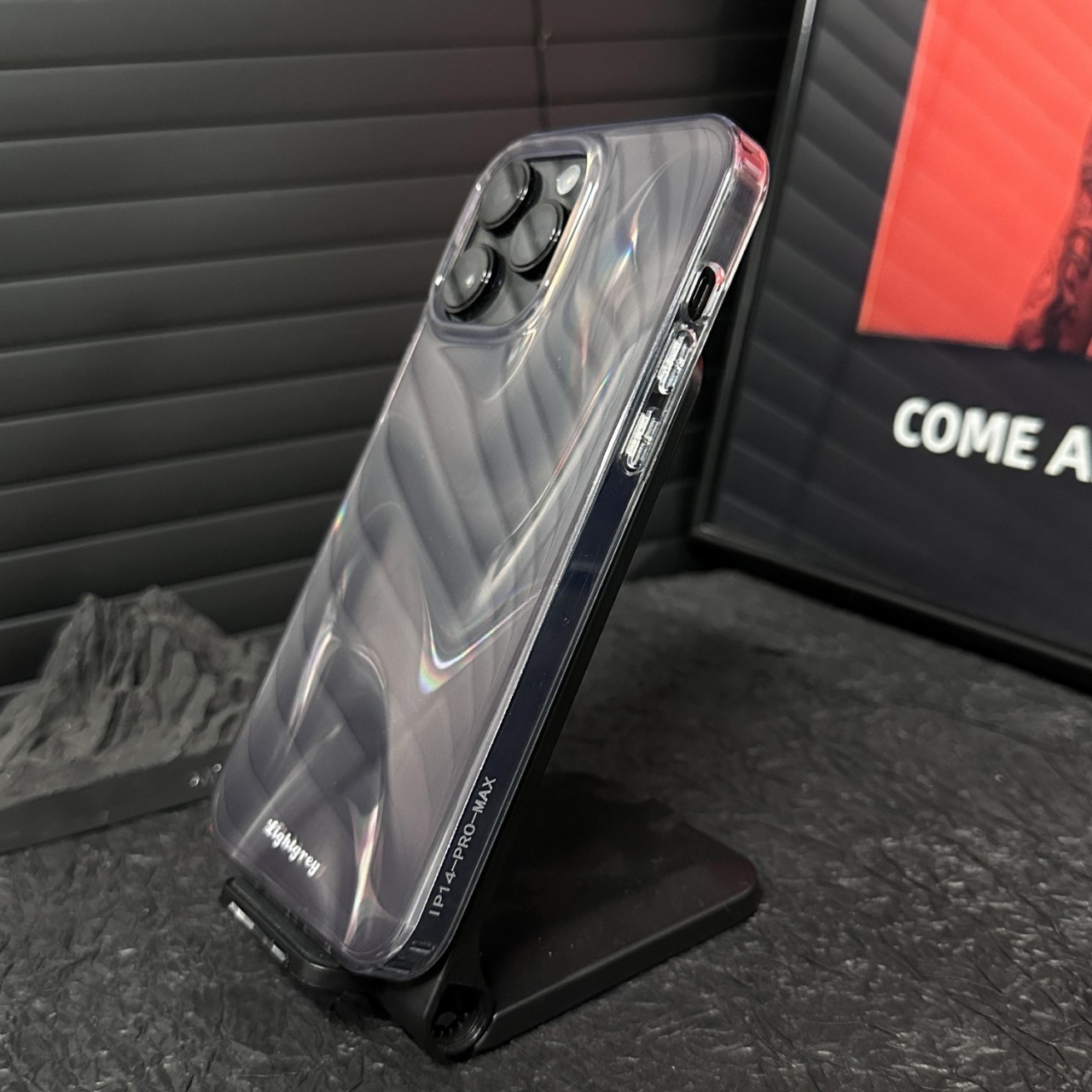 綢緞暈染流光潮酷iphone保護殼