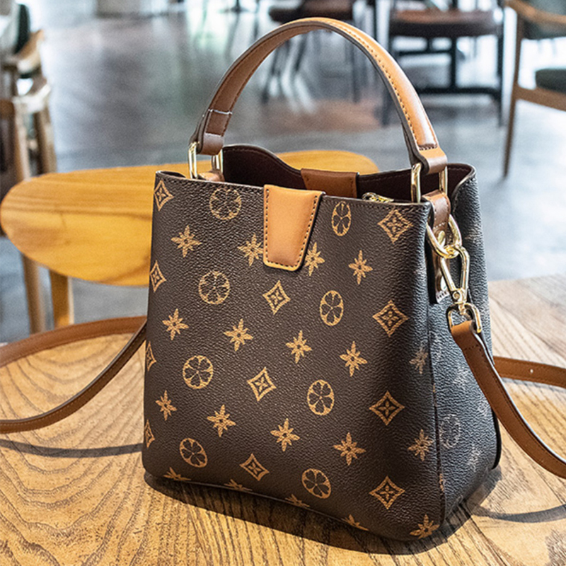 真皮水桶單肩斜背包