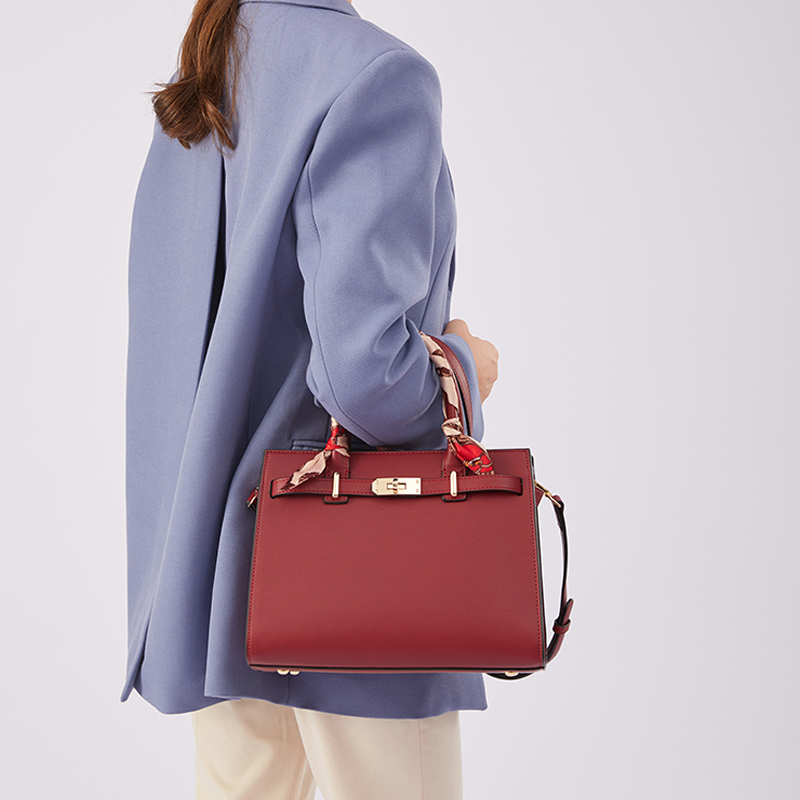 大容量手提包紅色媽媽包