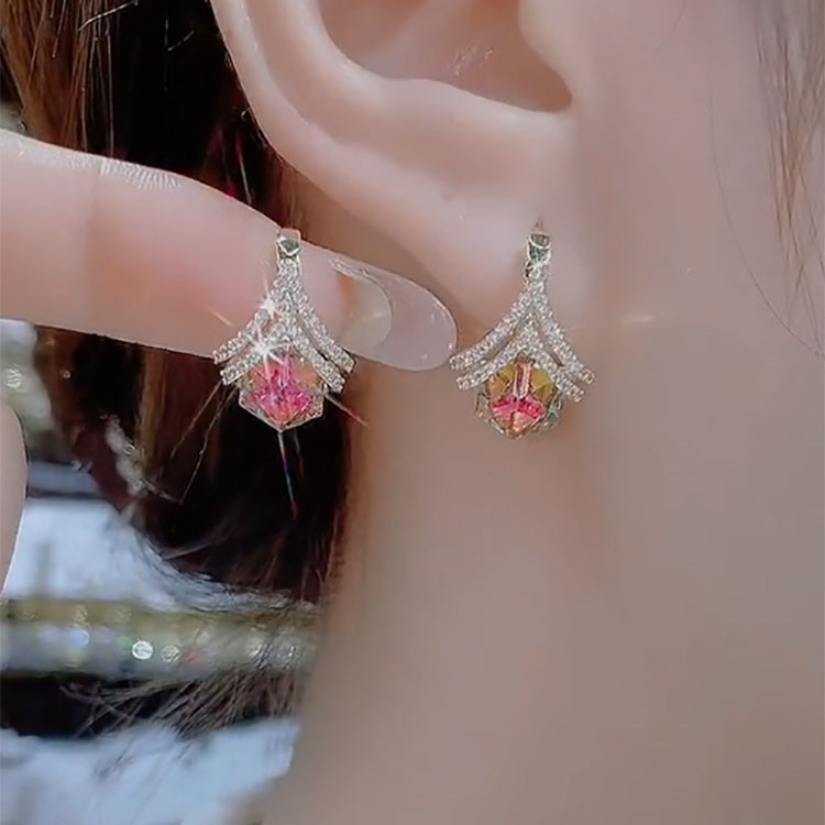 微鑲滿鑽一克拉炫彩水晶耳環