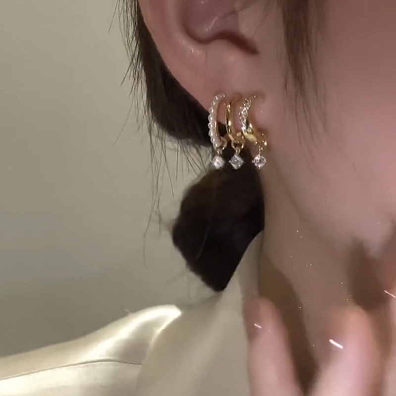 輕奢閃鑽鋯石耳環  